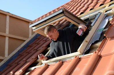 Pose de fenêtres de toit Velux à Gazave